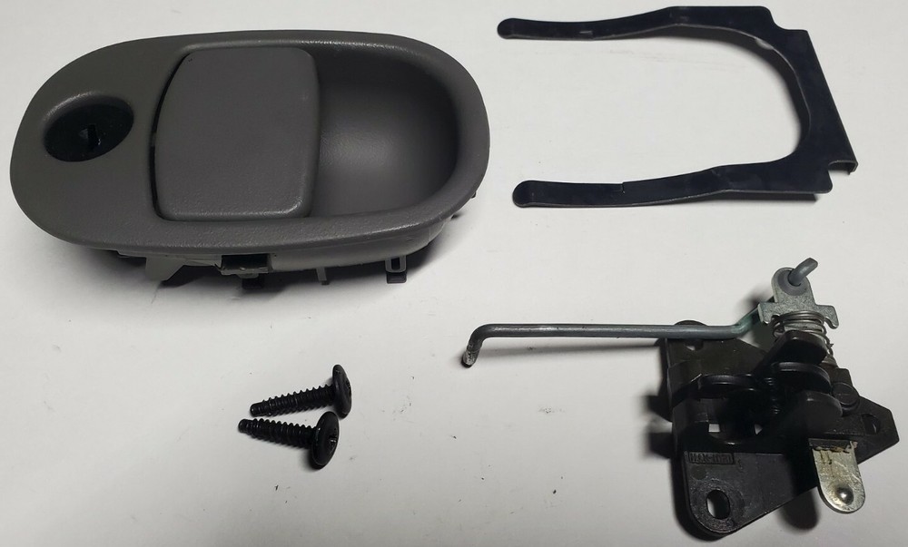 2002-2005 TRAILBLAZER ENVOY BRAVADA RAINIER GLOVE BOX LATCH HANDLE MEDIUM GRAY