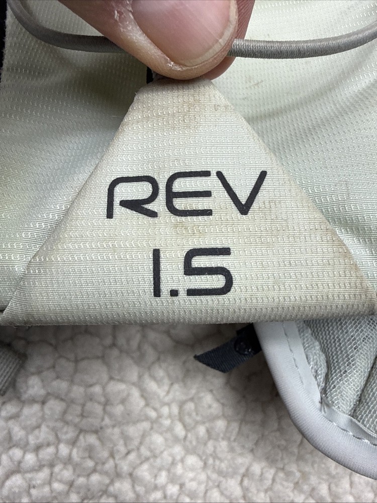 Osprey Rev 1.5 hydration pack in Grey Without Bladder