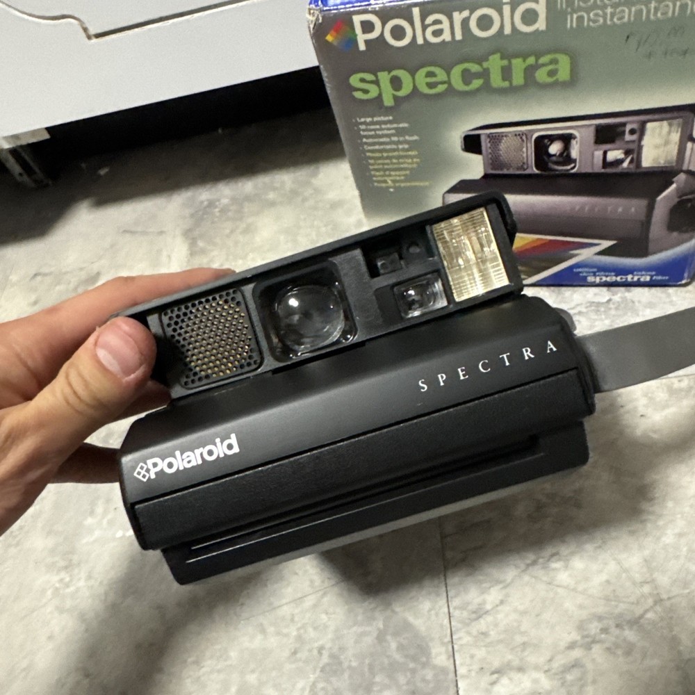 Vintage Polaroid Spectra System SE Auto-Focus Instant Camera