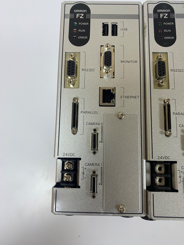 OMRON FZ4-L355 controller