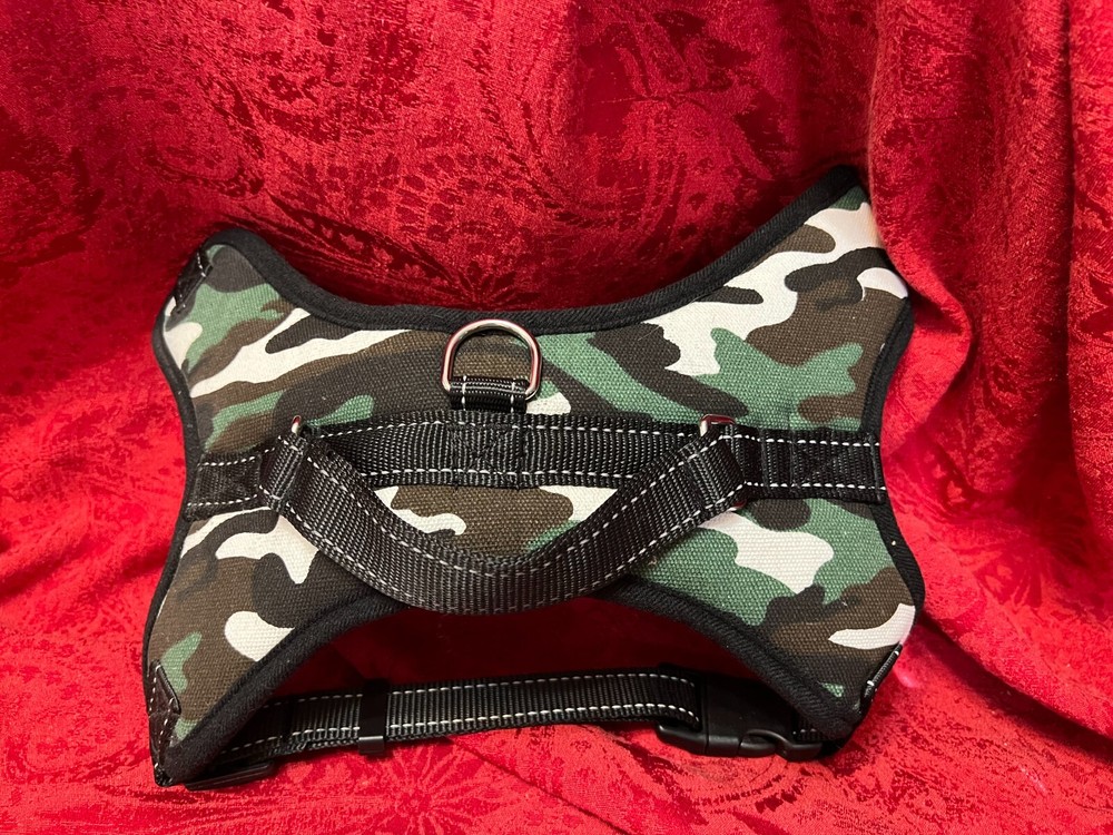 Camouflage Dog Harness ~ No Pull ~ No Choke ~ Adjustable Vest, Easy Control (XL)