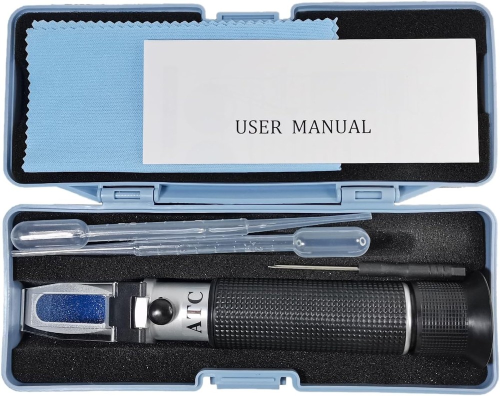 Professional Salinity Refractometer for Aquariums 0-100 PPT - Includes Hard Case