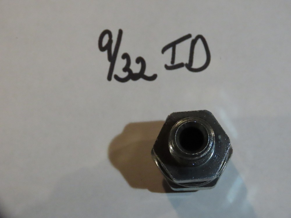 Binks 9/32 ID Hose Connection, Spray Paint Fitting