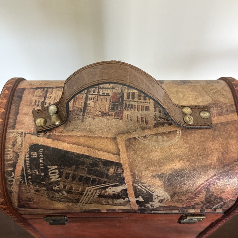 Vintage Wooden Two Bottle Wine Box