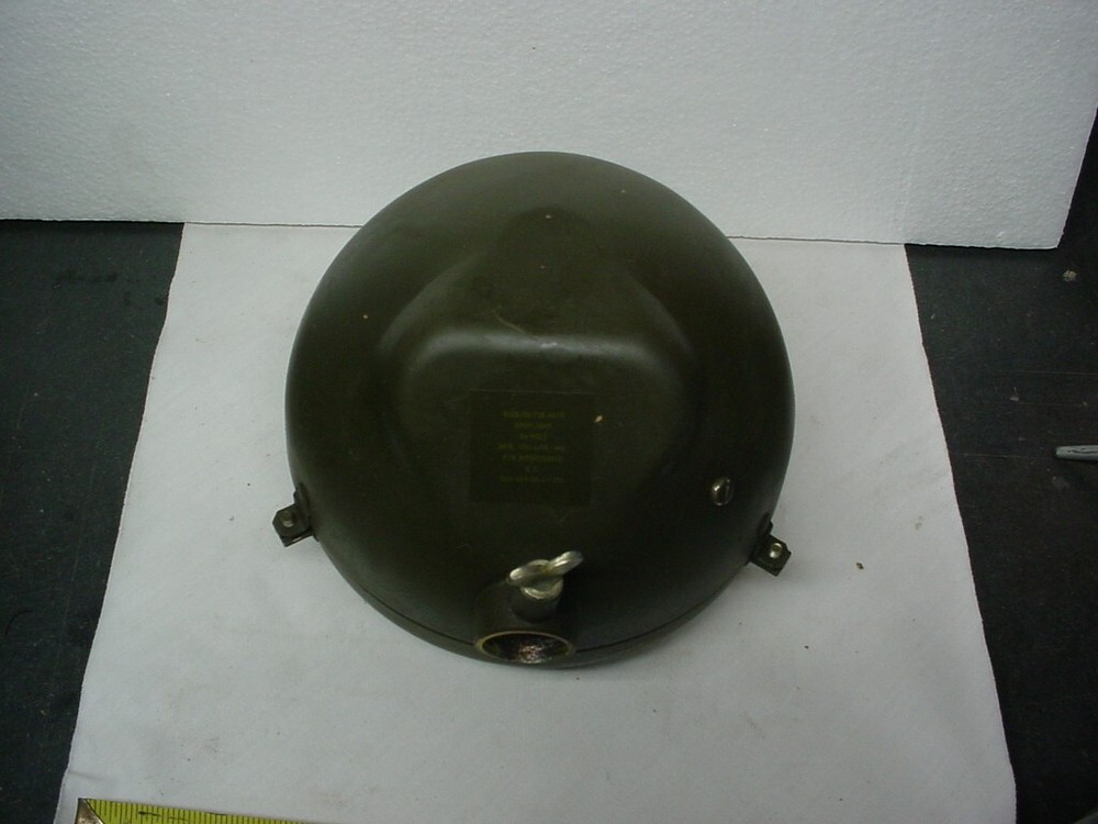 Military 24 volt spotlight #6220-00-735-4815