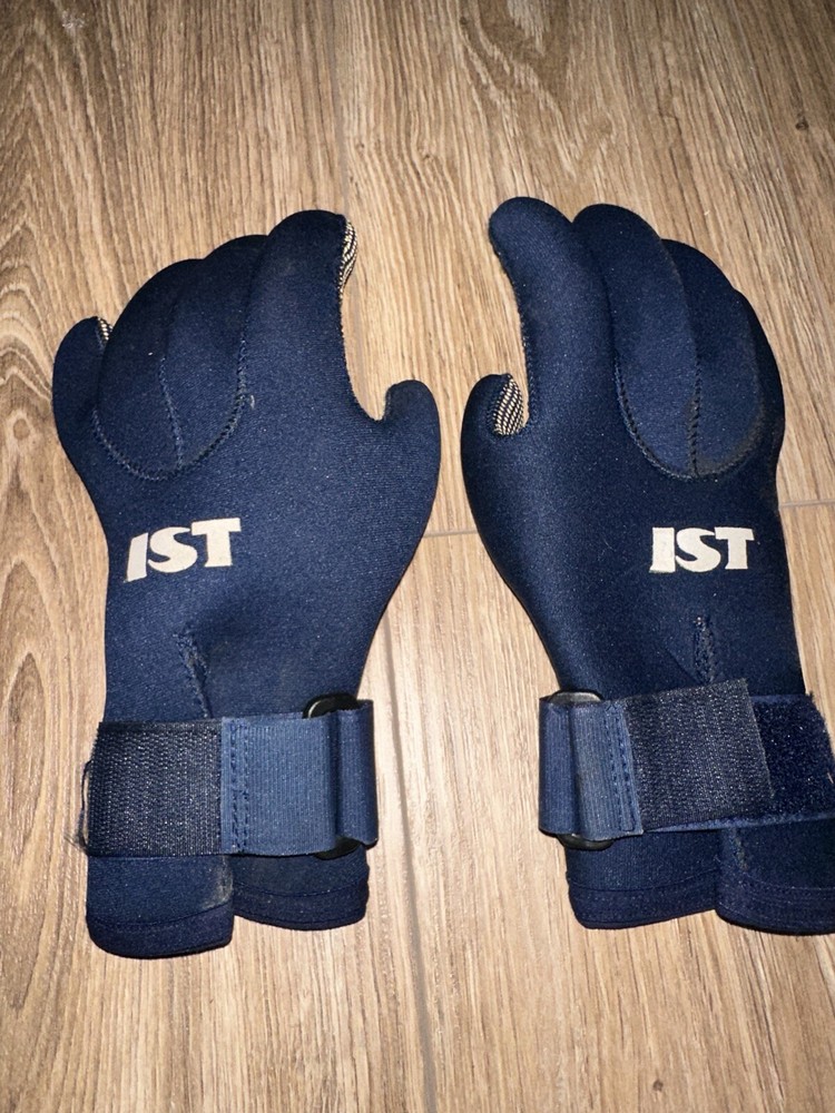 IST proline Dive Large gloves black