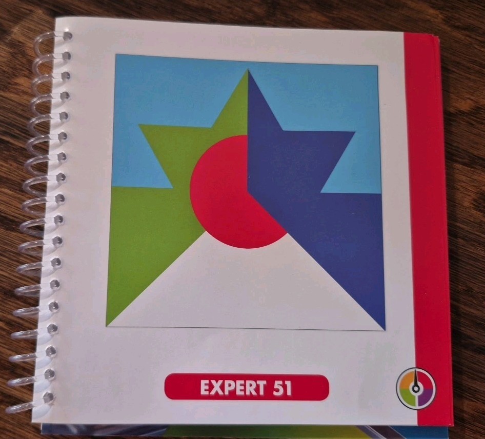 SmartGames Color Code - Ages 5+ | 1 player