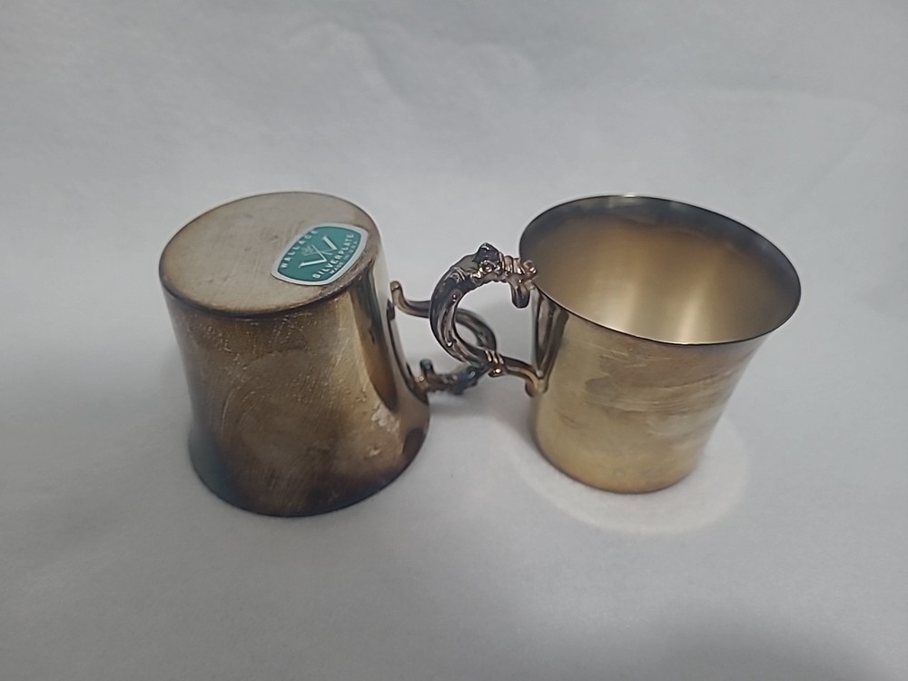 Wallace Silverplate Set Of 2 Cups With Handle