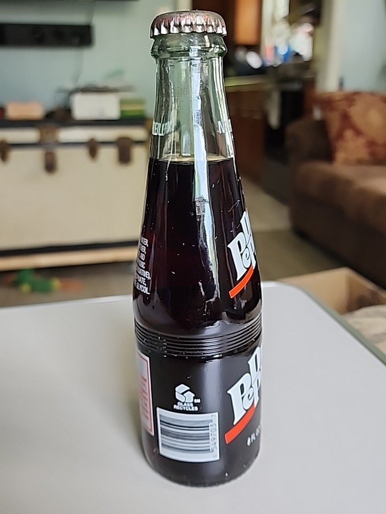 Dr. Pepper 8 oz. no refill acl bottle Unopened Full