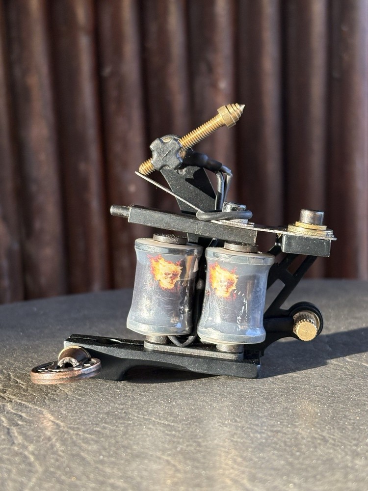 Customized tattoo coil machine