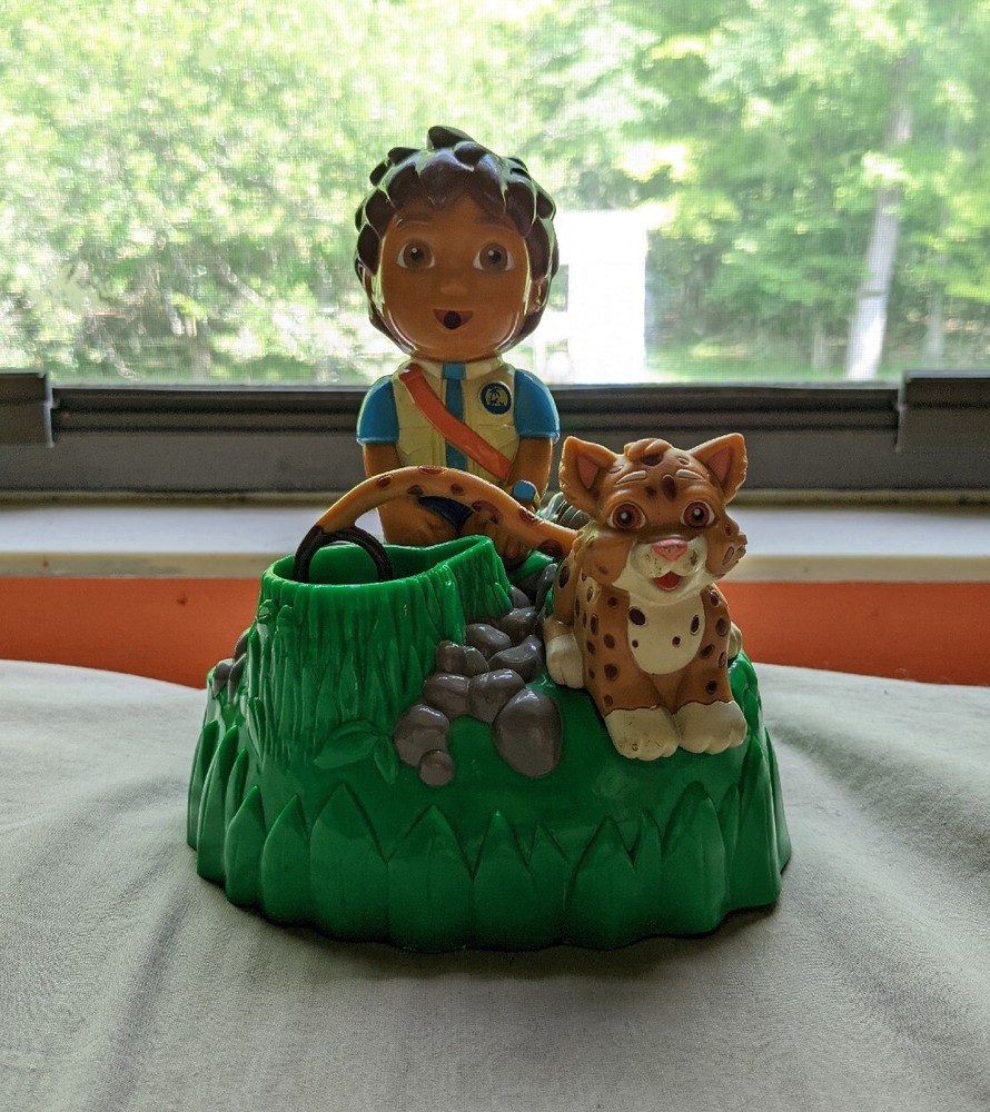 Go Diego Go Motorized Bubble Machine 2006 Viacom Nickelodeon