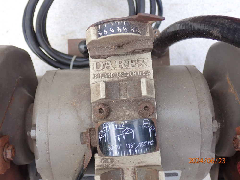 DAREX M5 DRILL BIT SHARPENER BASE UNIT W/ SETTING FIXTURE LIGHT NEEDS BANDS AND