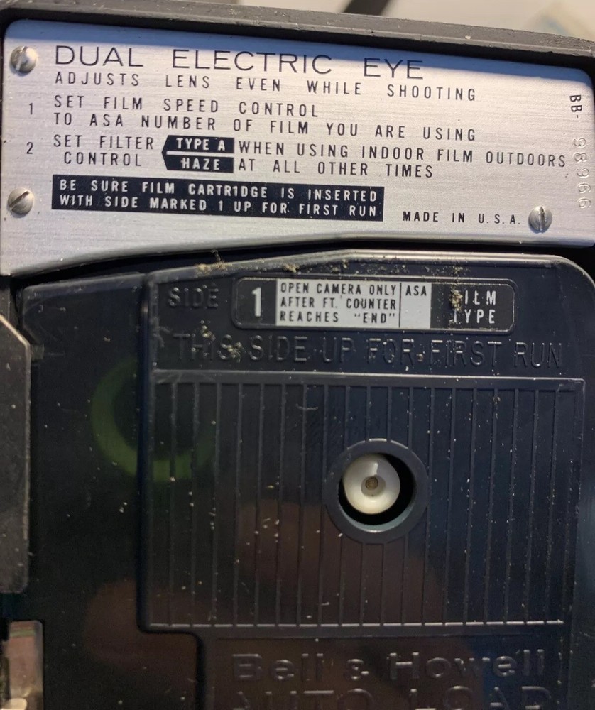 Bell & Howell Zoom Reflex Autoload 8mm Movie Camera Model 315 Case & Manual