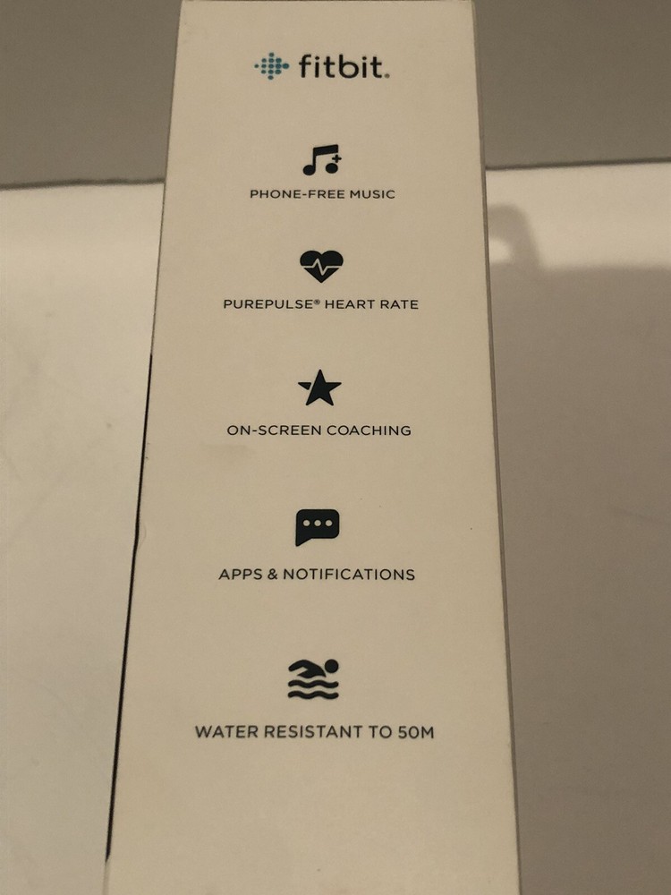 Fitbit Versa Smart Watch, Black/Black Aluminium, Plus White Replacement Band
