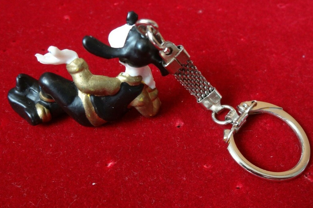 GOOFY ~ Disney ~ Bully ~ Vintage ~ Figure ~ KEYRING