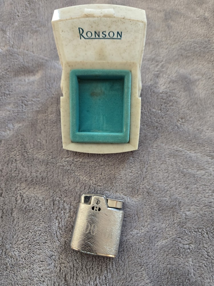 Ronson Petite Art Deco Lighter Vintage with Original Case