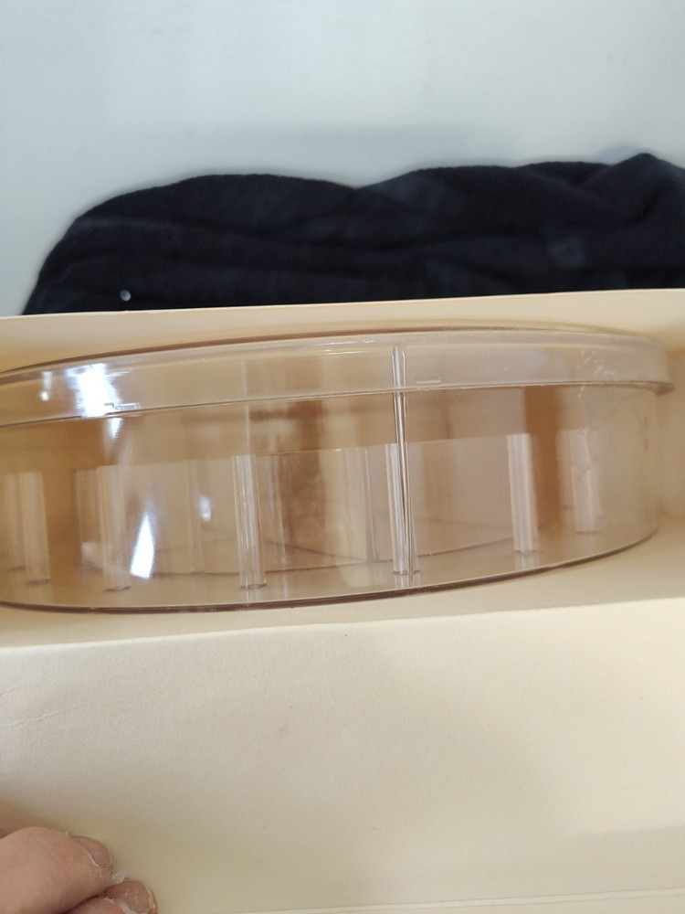 VTG NIB Sewing Circle Plastic Organizer