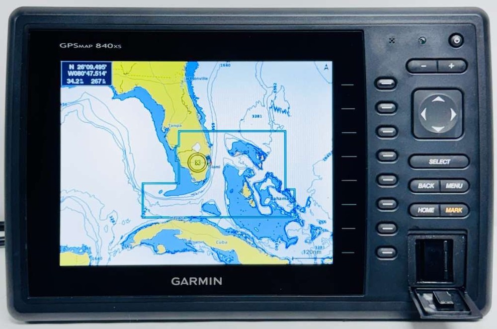 Garmin GPSMAP 840xs Chartplotter MFD Display