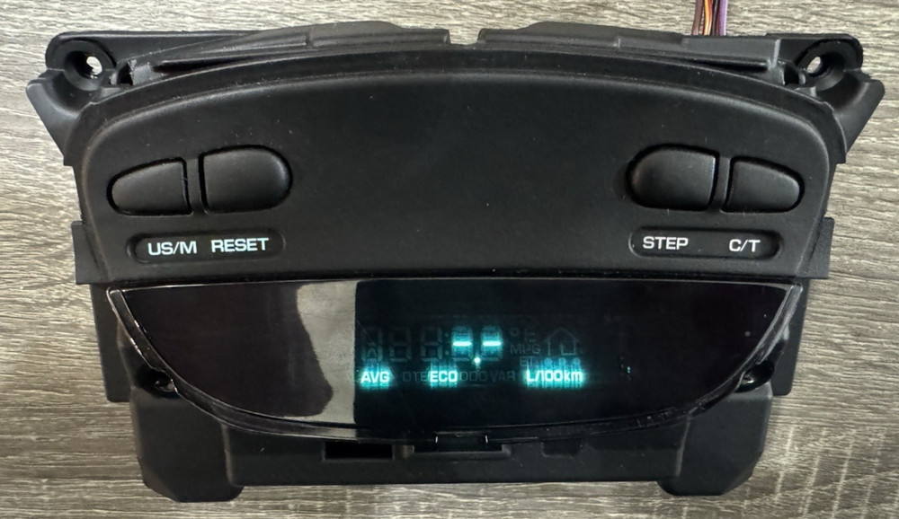 2002-2008 Dodge Ram 1500 2500 3500 Overhead Console Dome Light Display Computer