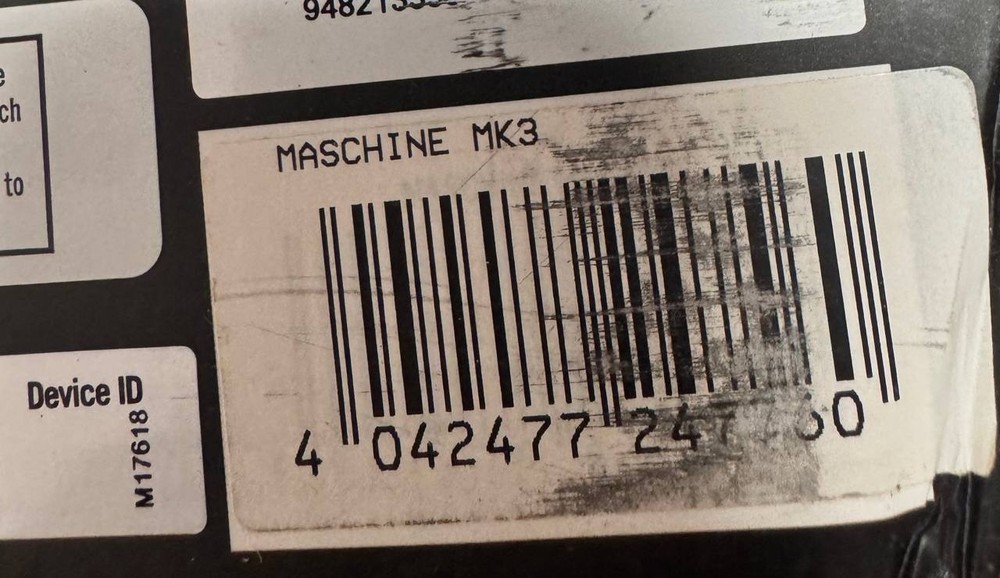 Native Instruments Maschine MK3 USB Audio+MIDI Interface System