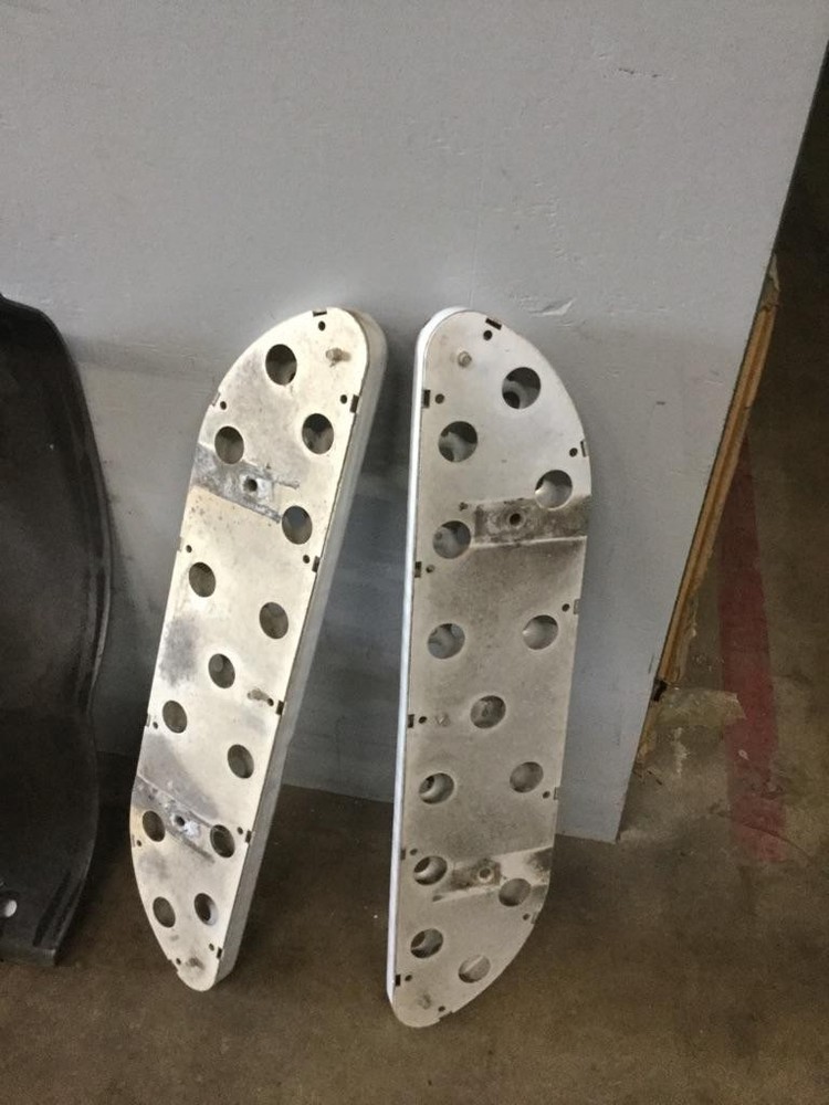 For 2005 KENWORTH T2000 SIDE FAIRING Right , IL