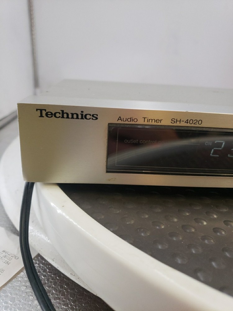 Vintage Silver Technics Audio Digital Timer SH-4020 Japan Tested & Working