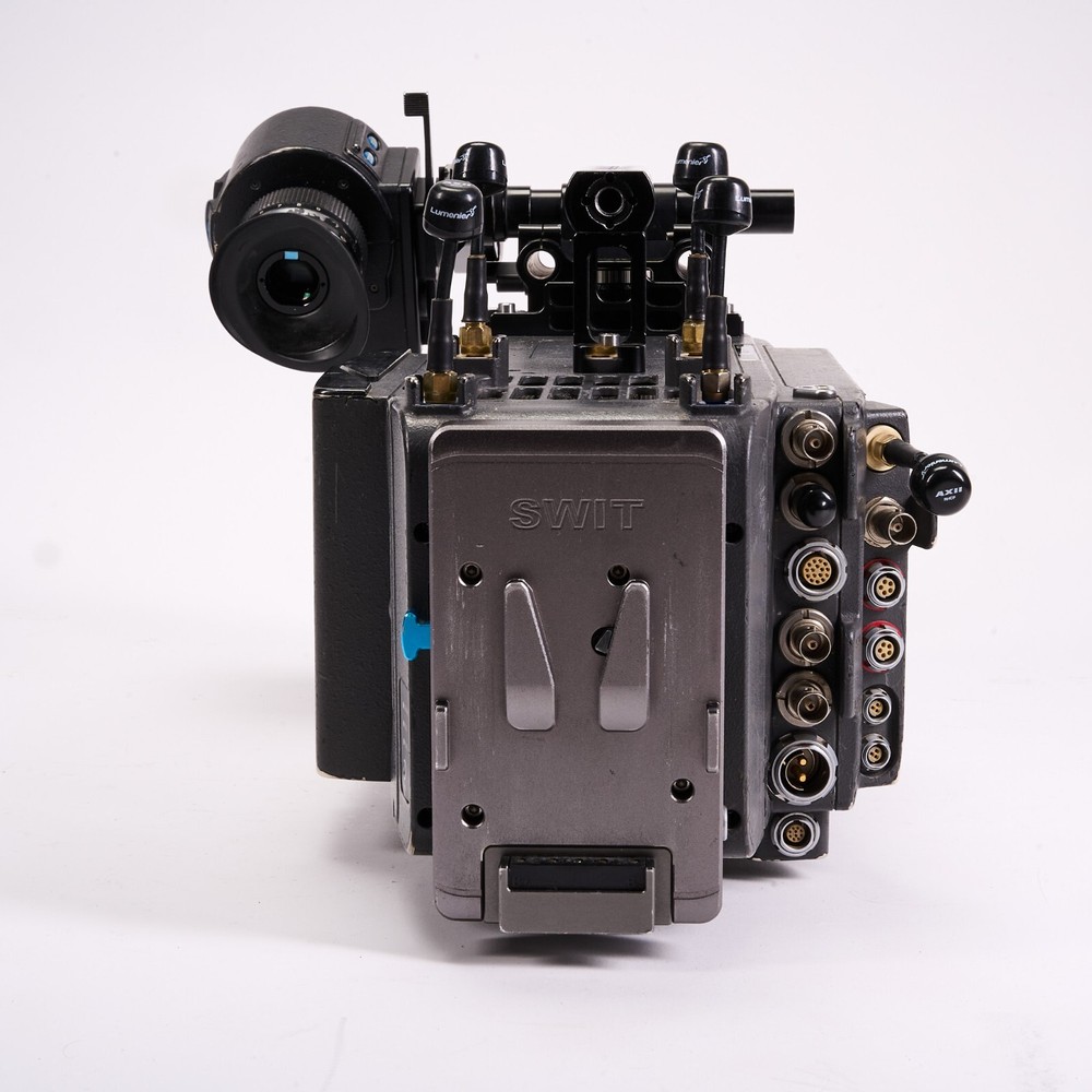 ARRI Alexa LF Camera Kit (EVF-2, V-Mount Battery Plate, Codex Reader, 2TB Codex)