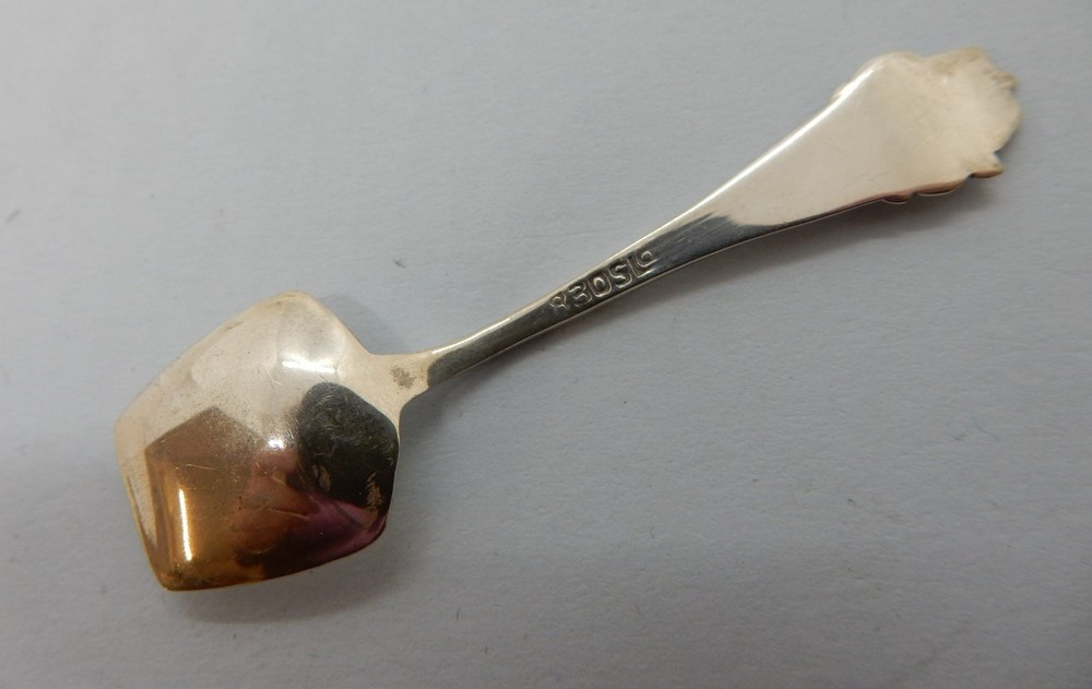 Norwegian 830 grade SILVER Salt Spoon. LONGSHIP. c6cm