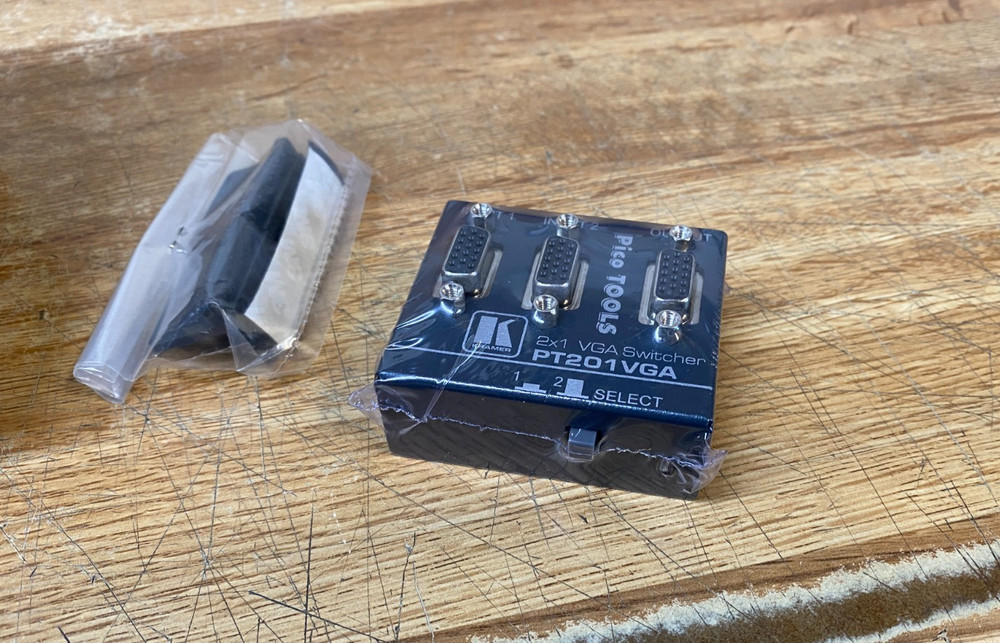 Kramer PT-201VGA 2x1 VGA Switcher