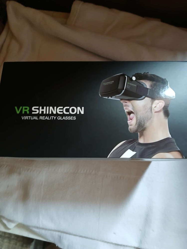 VR Shinecon Virtual Reality 3D Headset Pre-owned