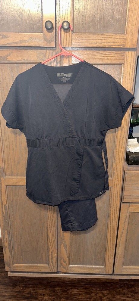 Grey’s Anatomy Scrub Set