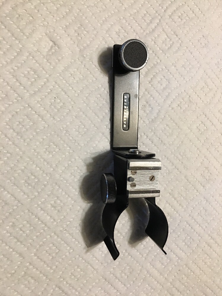 Hasselblad flash gun bracket