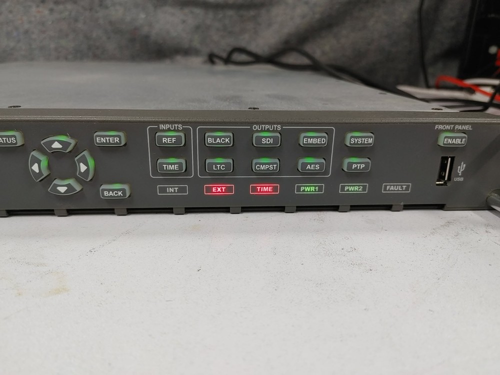 Tektronix spg8000A Master Sync/Clock GPS HD SDI Multi Format Reference Generator