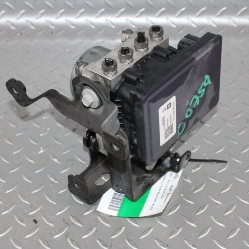 2014-2016 Chevy Silverado 1500 ABS Anti-Lock Brake Pump Module Control Assembly