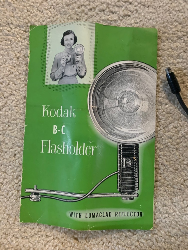 KODAK B-C FLASHOLDER WITH LUMACLAD REFLECTOR, BOX, BOOKLET, BRACKET
