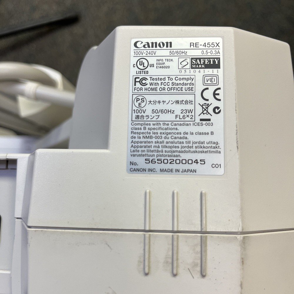 Canon Visualizer RE455X Video Presentation Portable Digital Projector