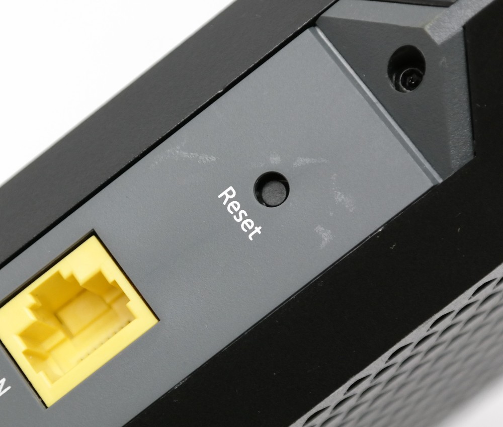 NETGEAR CM1000V2 Nighthawk DOCSIS 3.1 Cable Modem
