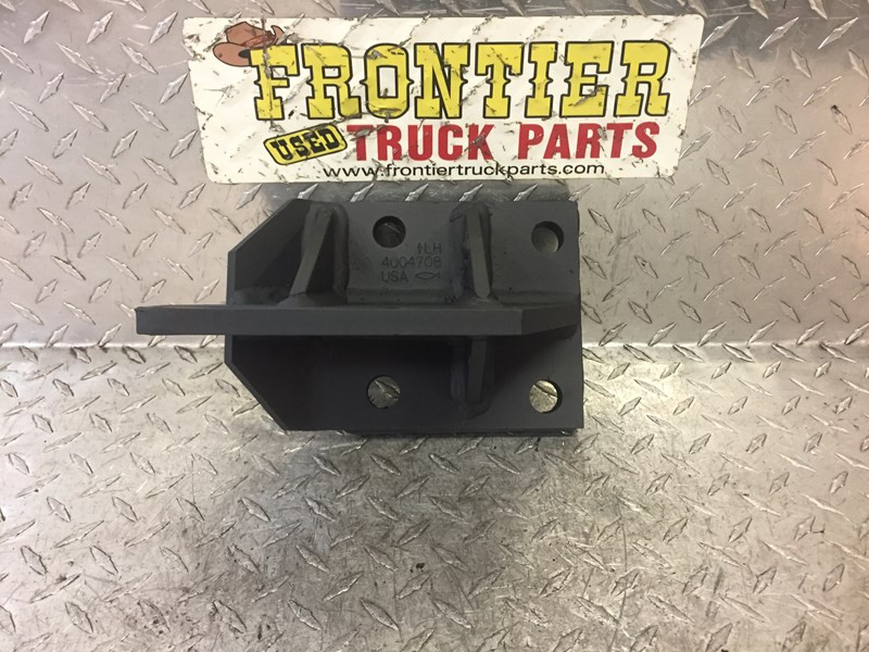Engine Mount 4004708 (548-11234)