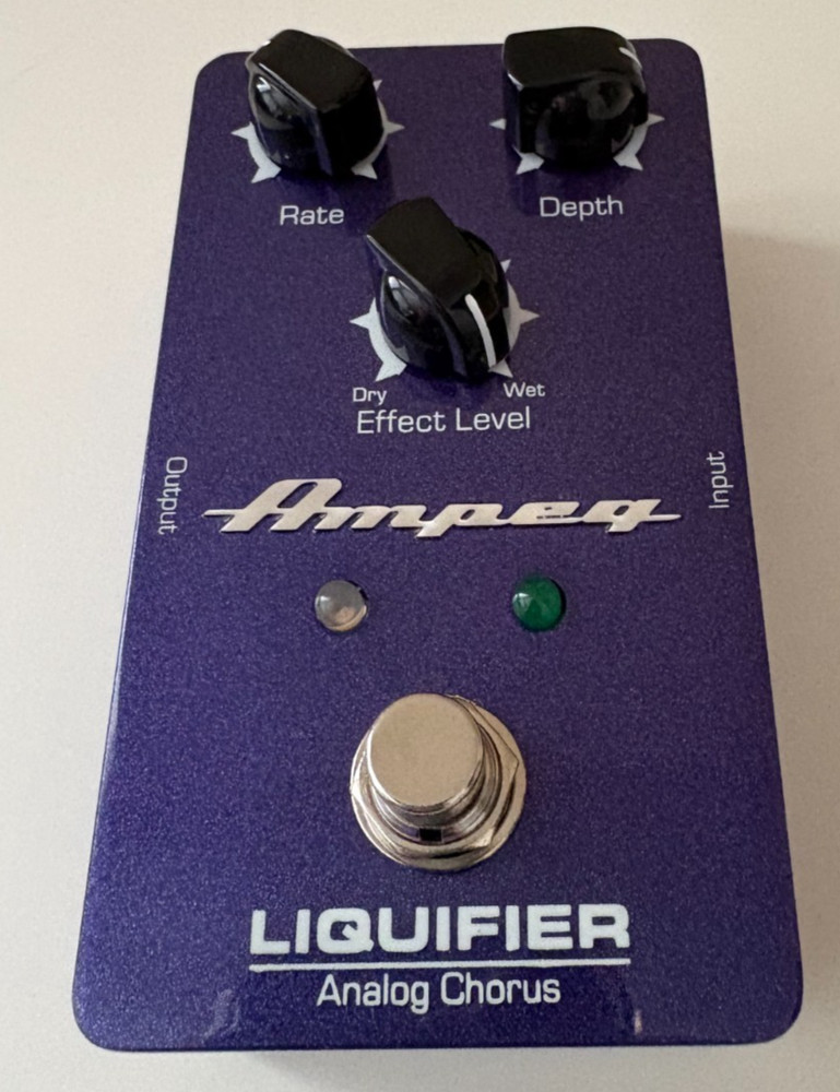 Ampeg Liquifier Analog Chorus Effects Pedal - Open Box