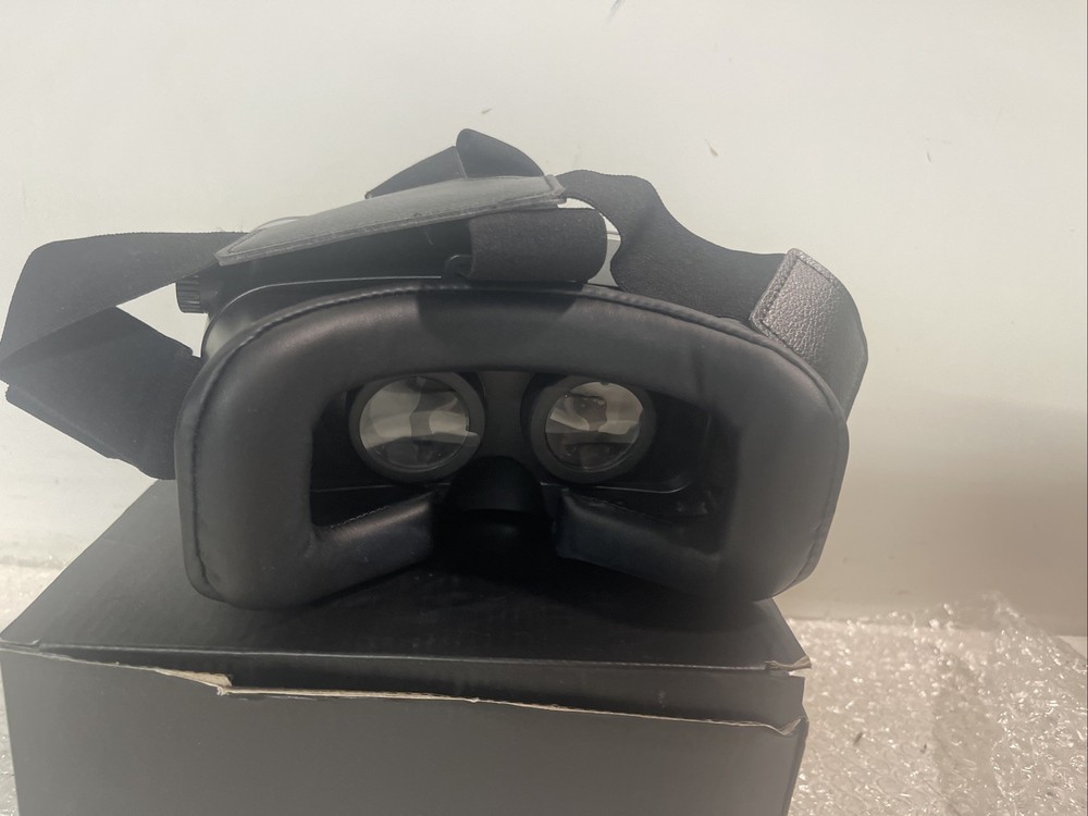 Astoria VR Virtual Reality Headset Black