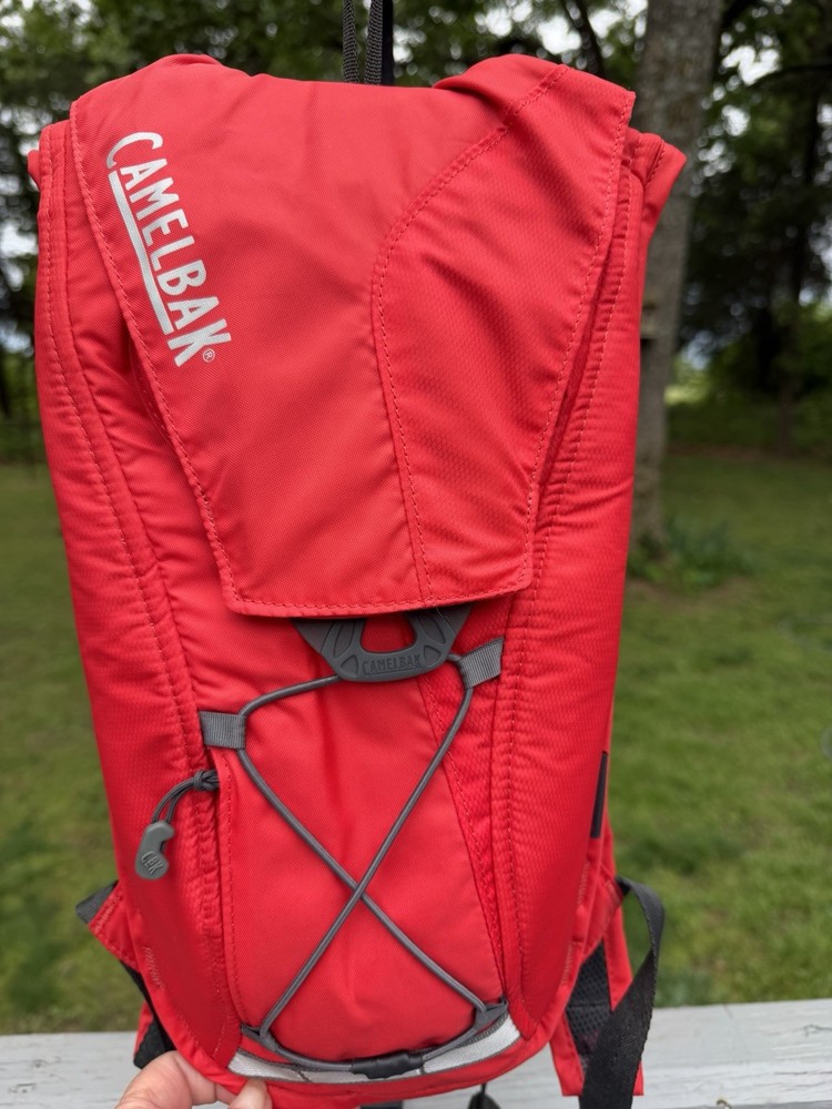 NEW CAMELBACK CLASSIC HYDRATION BACKPACK FREE SHIPPING