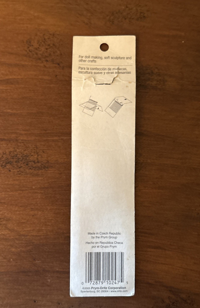 Dritz 2 Long Doll Needles 5 Inches