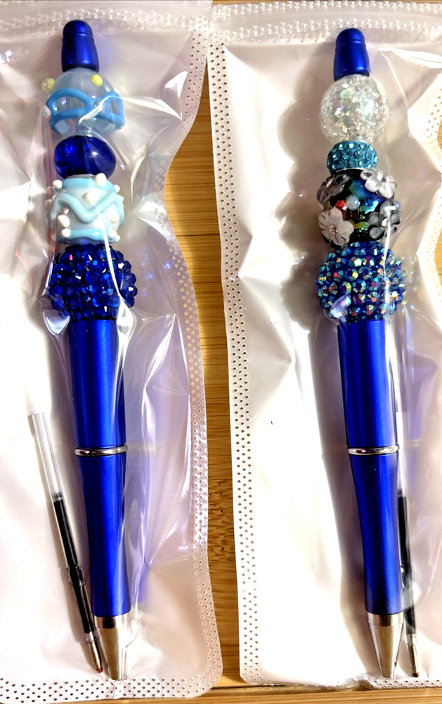 2 HAND MADE BEAD PENS & BEAD KEY CHAIN - & INK REFILL- blue