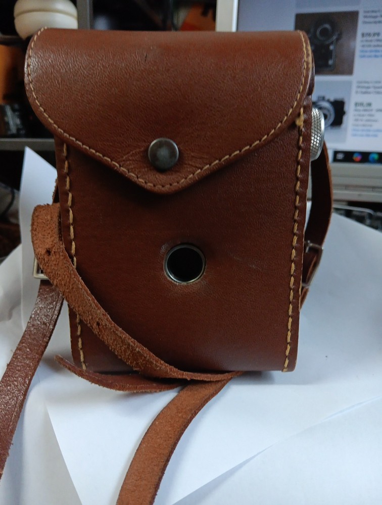 Spartus Full-Vue Camera Plus Carrying Case