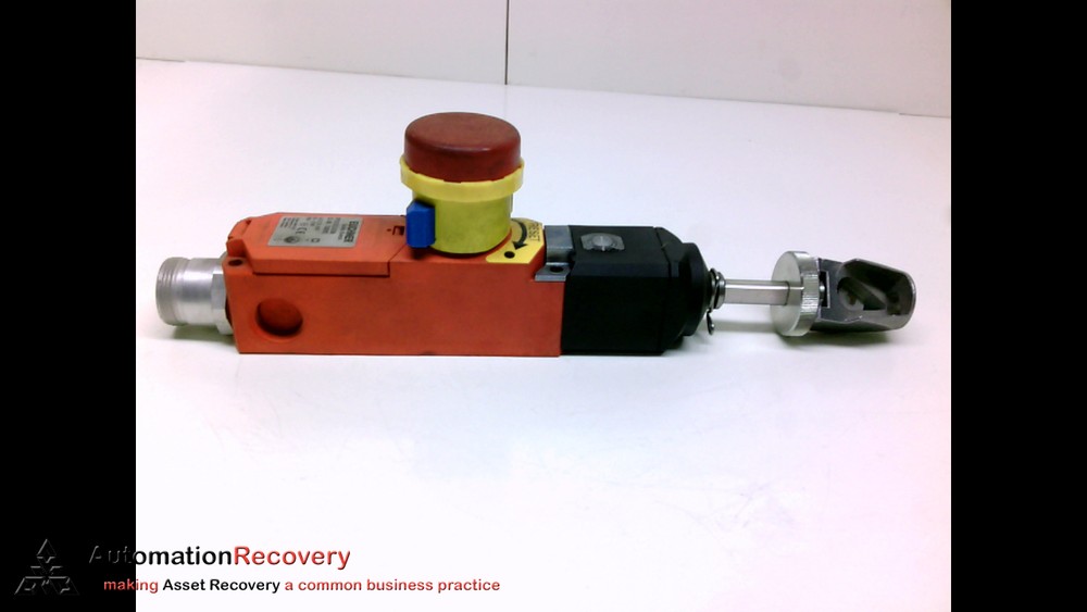 EUCHNER RPS3131SC100M ROPE PULL SAFETY SWITCH, 240V, 3A, #206045