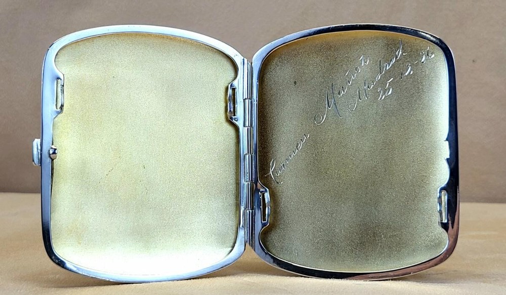 Xmas 1926 German Deco Shagreen Textured .800 Solid Silver Case nearly pristine