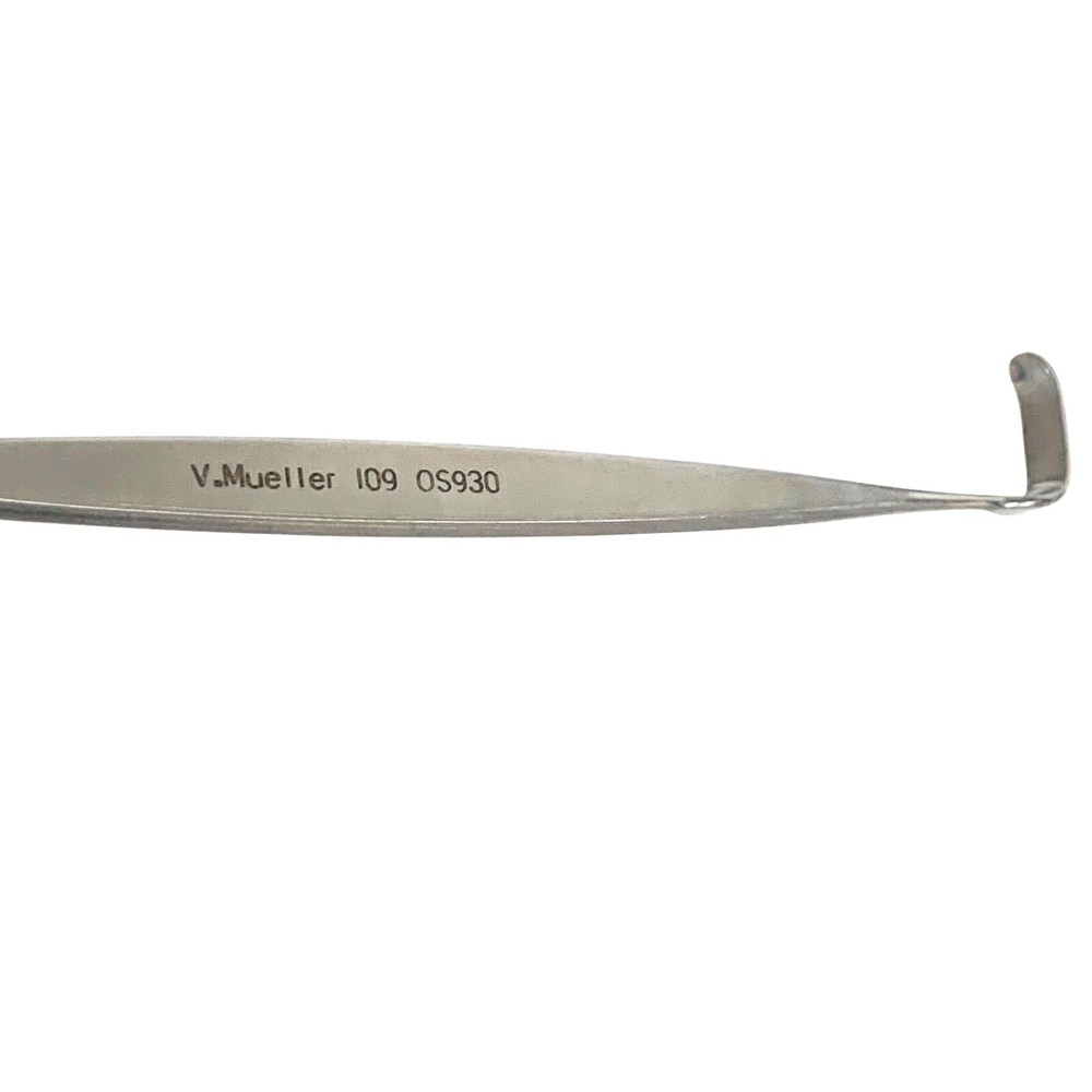 V Mueller REF 109 0S930, DOUBLE ENDED RETRACTOR