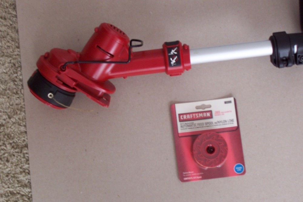 CRAFTSMAN 40v 40 Volt Max Cordless Line String Trimmer Edger w/Replacement Spool