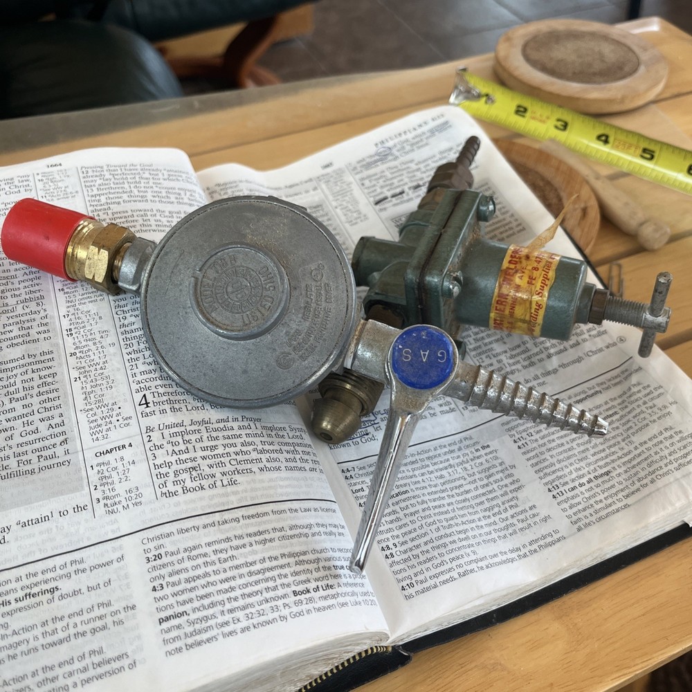 Vintage Lp Regulators Lot 2 Model 718 B