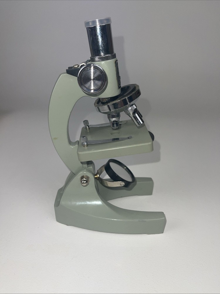 VTG Y.K.S. Compound Student Microscope with Case and Accessories. Complete Set